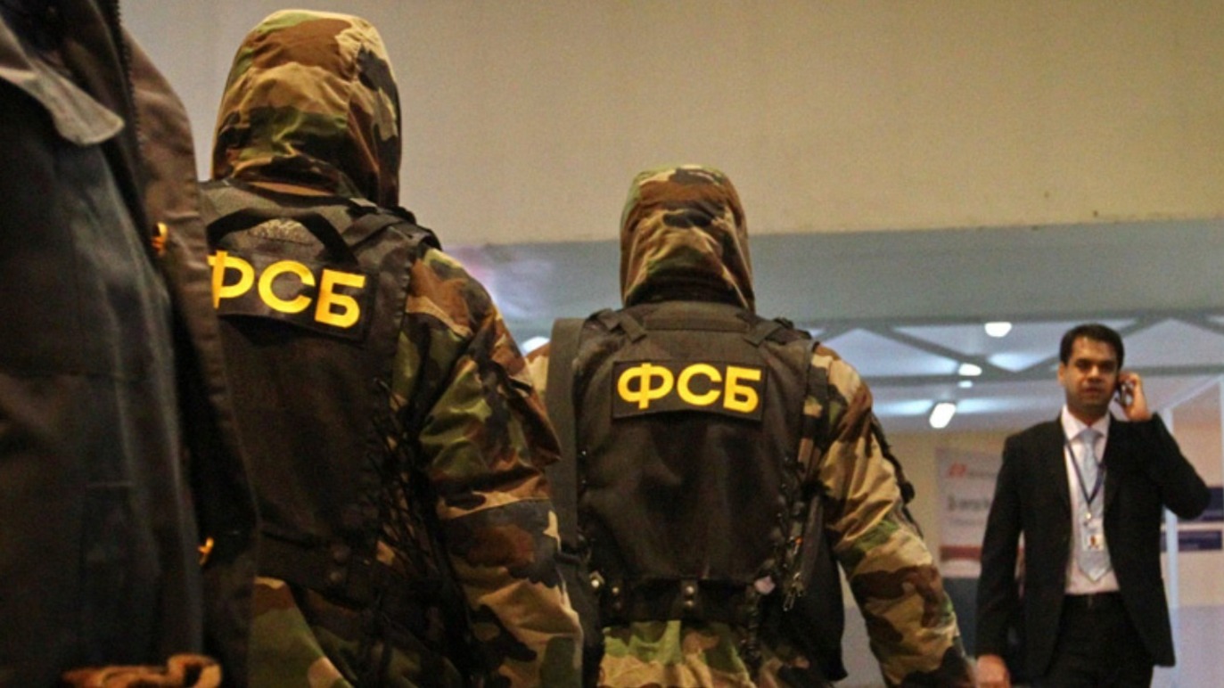 ФСБ сообщила о задержании двоих жителей Пятигорска, планировавших взорвать отдел МВД