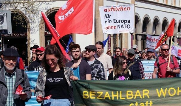 Тысячи людей в Мюнхене приняли участие в антивоенной демонстрации против НАТО