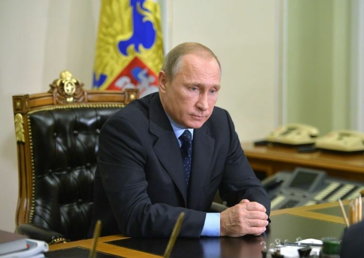 Путин подписал указ, временно запрещающий авиаперевозки из России в Египет