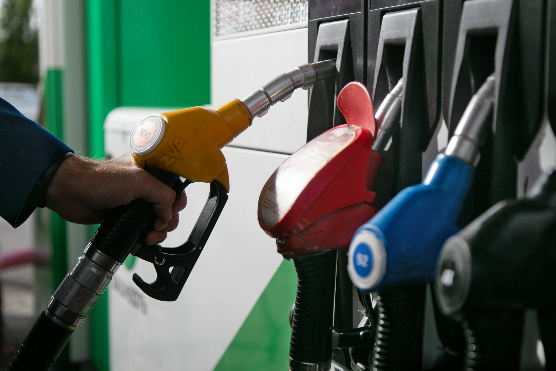 В Эстонии цена бензина бьет рекорды