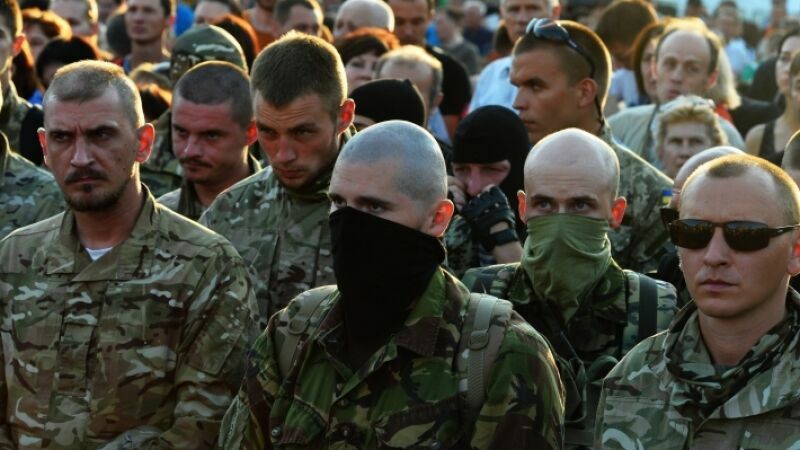 По образцу СС: в украинской армии появились шевроны "мёртвая голова"