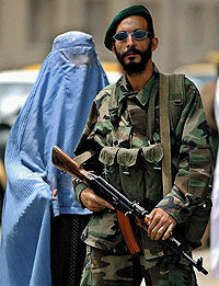 Афганская армия отказывается от «калашниковых»