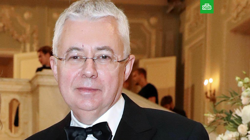 Главой штаба Собчак стал один из основателей НТВ  Малашенко