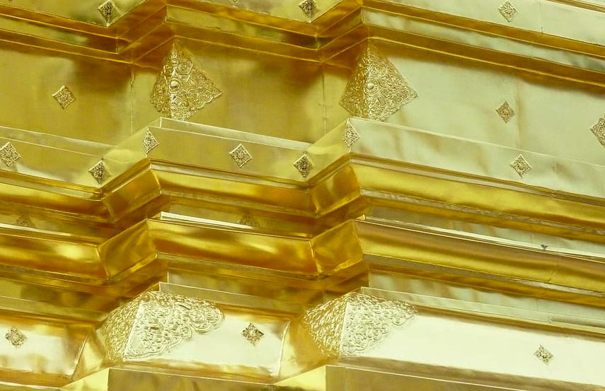 Российские компании направили в КНР золото на рекордную сумму