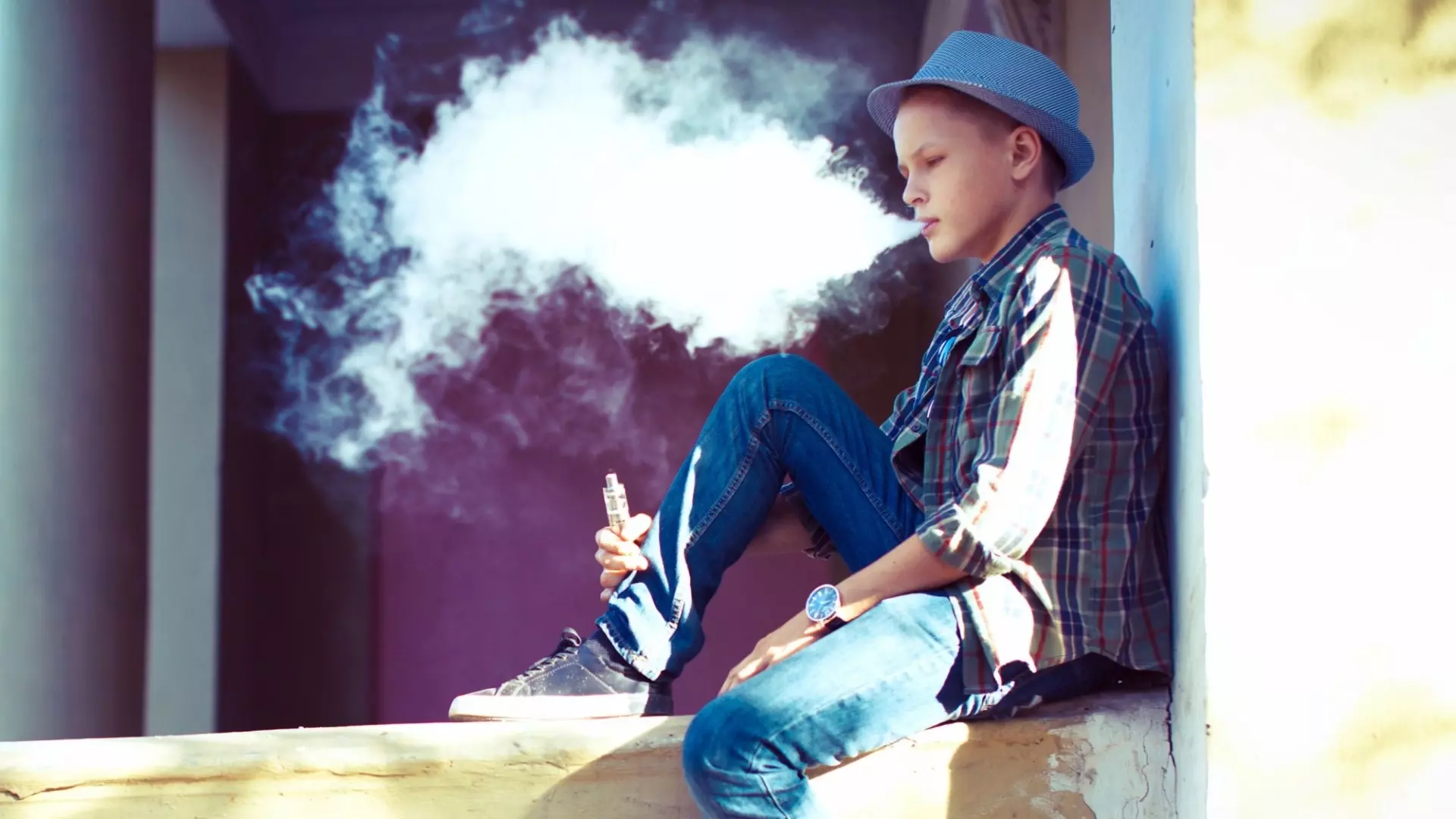 вейпы у подростков намного быстрее формируют никотиновую зависимость, чем любая другая табачная или никотиновая продукция
