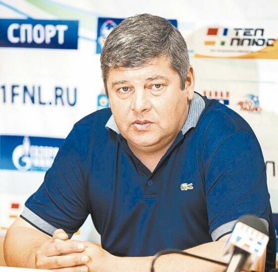 Футбольный тренер Игорь Чугайнов