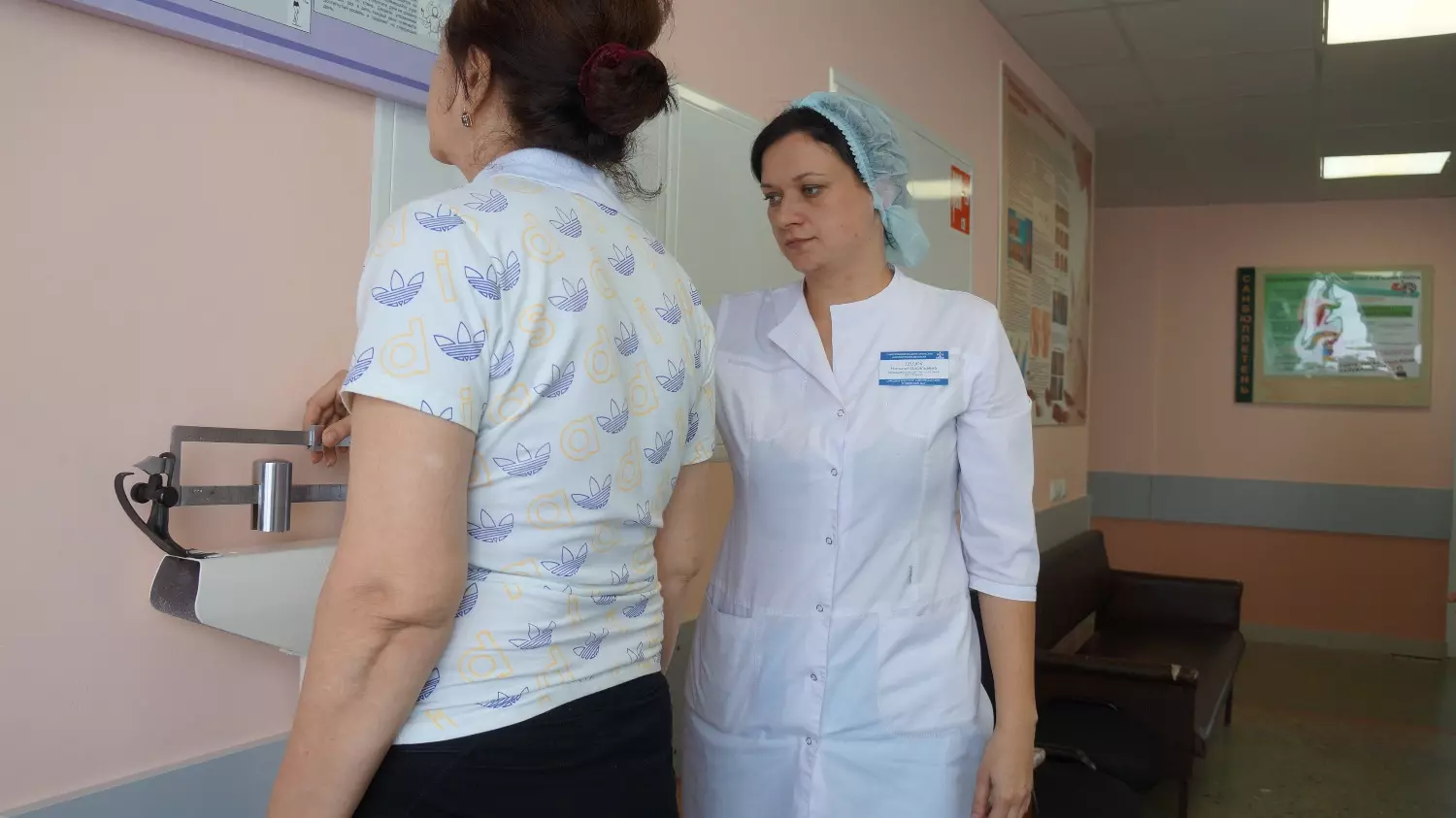 В Алтайском крае врачам-пенсионерам будут доплачивать по 9 тысяч рублей