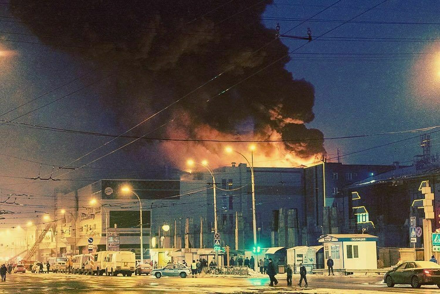 Бастрыкин назвал наиболее вероятной причиной пожара в кемеровском ТЦ короткое замыкание