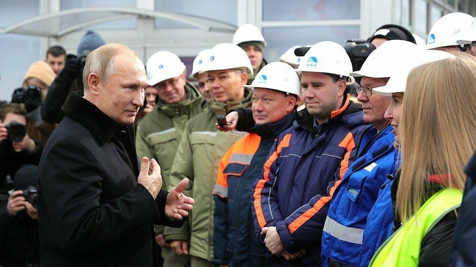 Владимир Путин на открытии трассы М-11