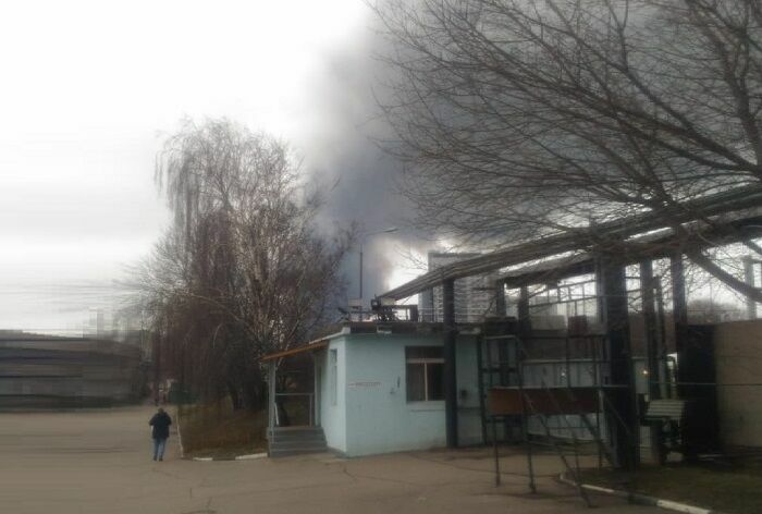 На юге Москвы горел склад площадью 7000 квадратных метров
