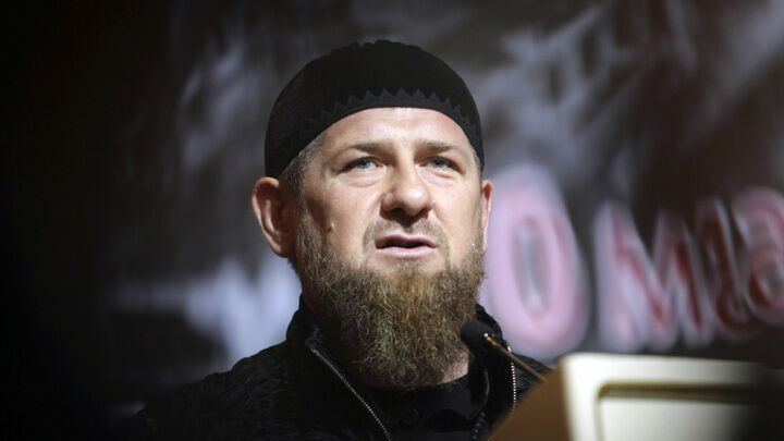 Кадыров: к отправке в Украину готовы 70 тысяч чеченских добровольцев