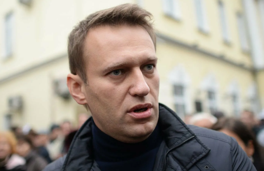 Суд в Томске признал законным отказ от возбуждения дела об отравлении Навального
