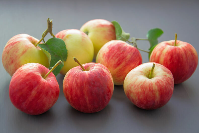 Диетолог: в день можно съедать максимум 2-3 яблока