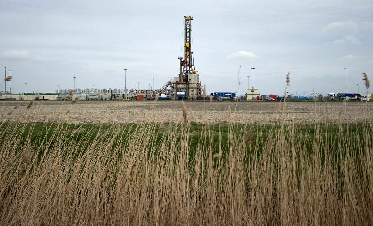 Bloomberg: Нидерланды стоят на огромных запасах газа, но добывать его не могут