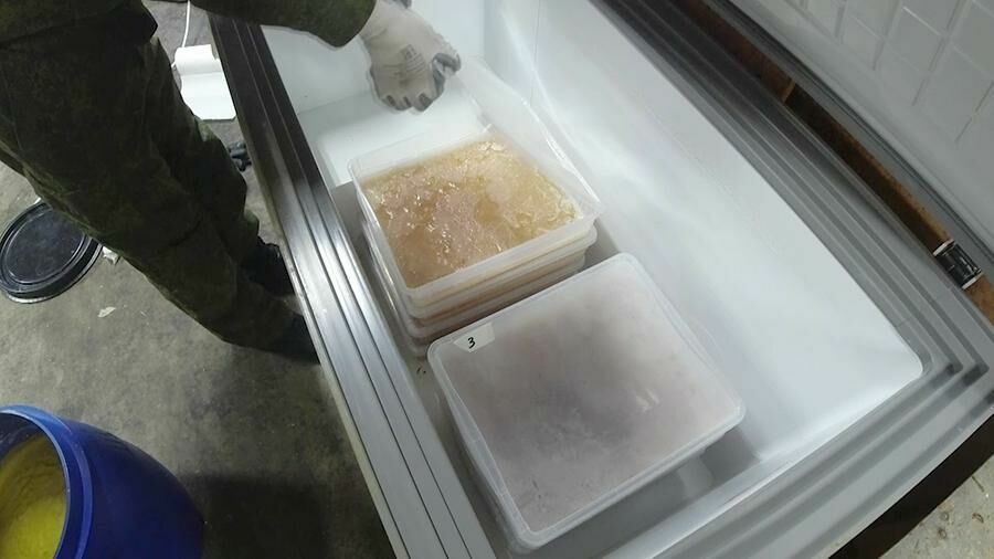 Под Брянском из подпольной лабораторию изъяли 143 кг наркотиков
