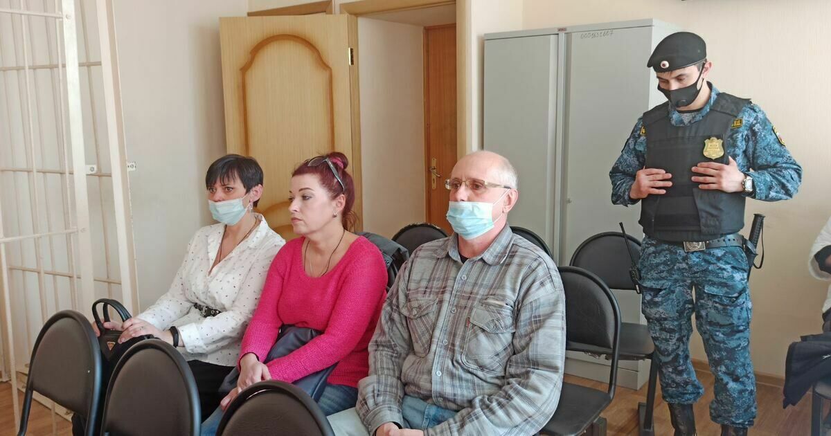 Бывшего главного волгоградского патологоанатома осудили на девять лет за взятки