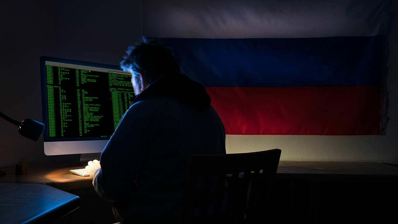 Русские хакеры атакуют демократию 