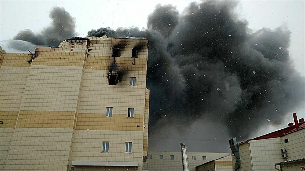 Совфед не будет менять законодательство из-за пожара в Кемерове