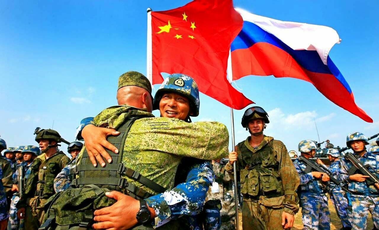 Вопрос дня: зачем России военный союз с Китаем?