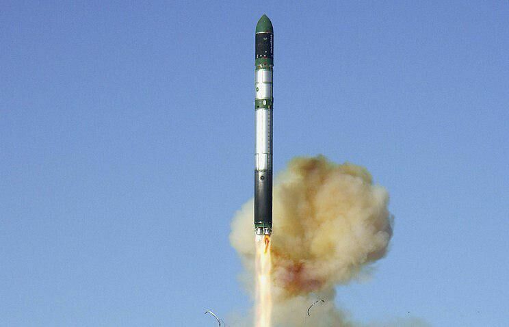 Россия может возобновить запуски спутников с использованием «Сатаны»