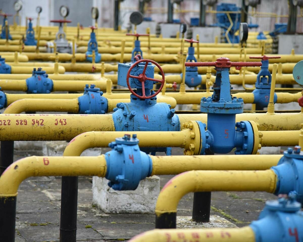 Транзит газа в Казахстан приостановлен после аварии на газопроводе под Оренбургом