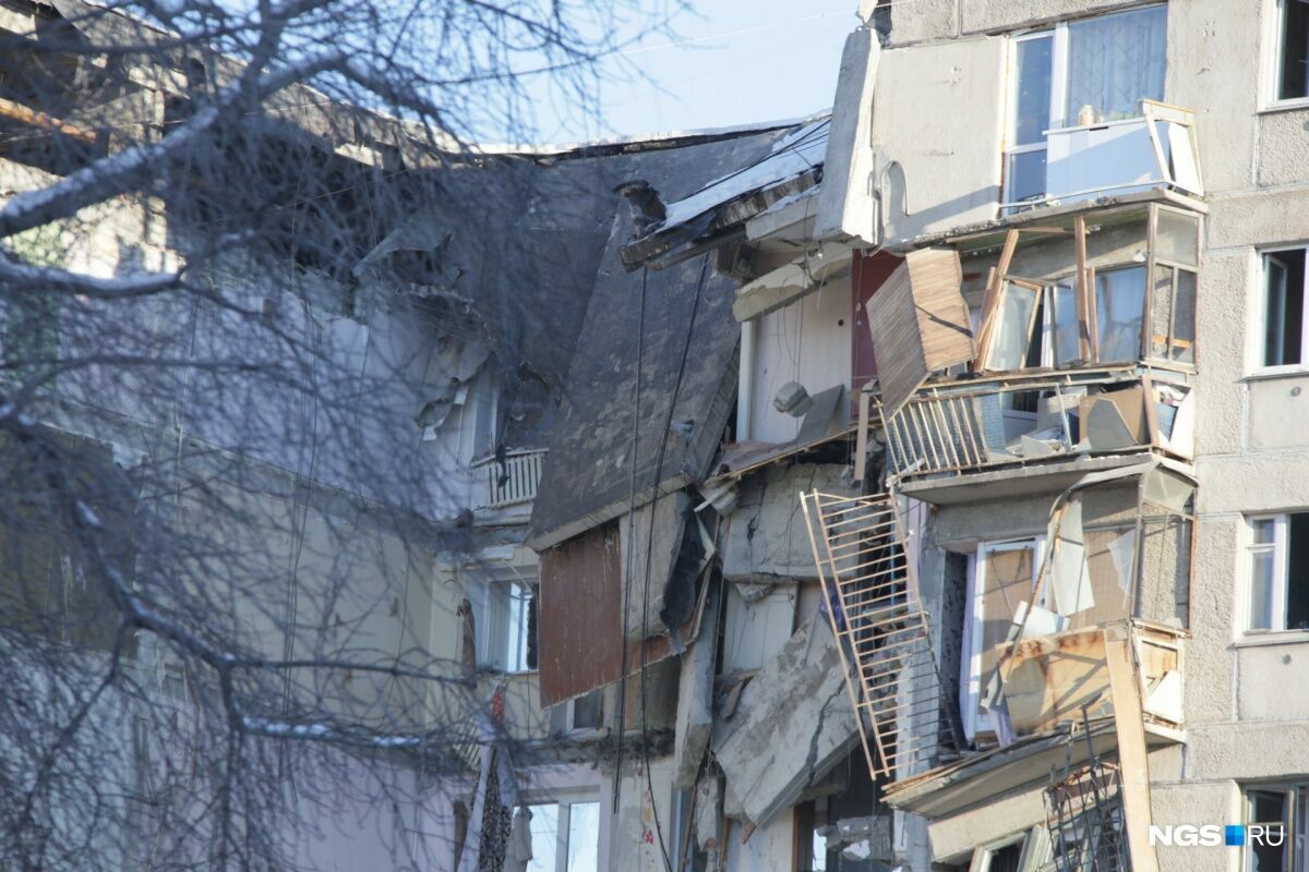 Дом, пострадавший от взрыва в Магнитогорске, может обрушаться и дальше