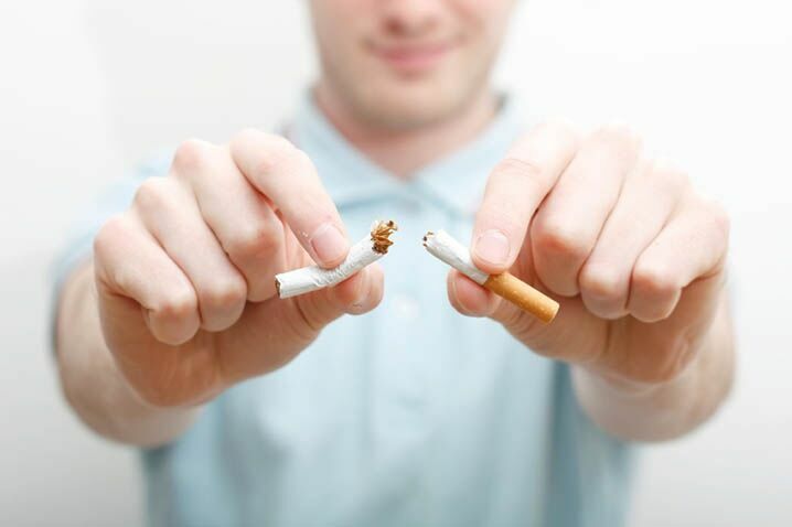 Ученые выяснили, почему толстеют те, кто бросает курить