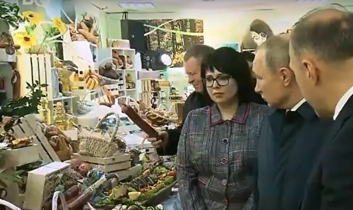 Путин посоветовал мужчинам есть улиток для решения демографической проблемы