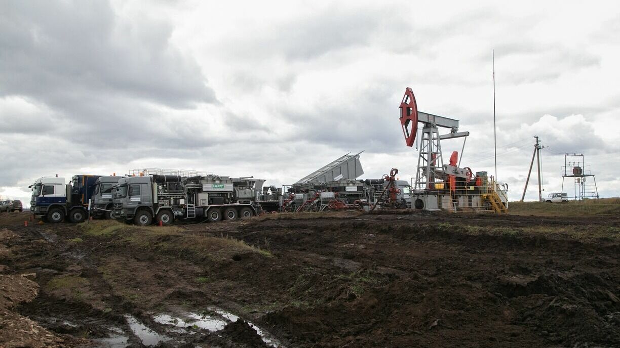 Авария на нефтепроводе в Татарстане отравила огромный участок сельхозугодий