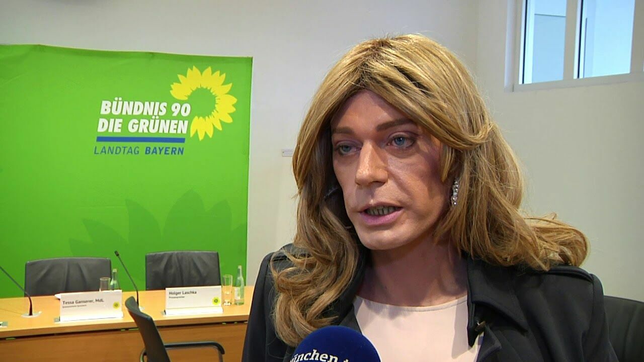 Впервые в Бундестаг избрана женщина-трансгендер