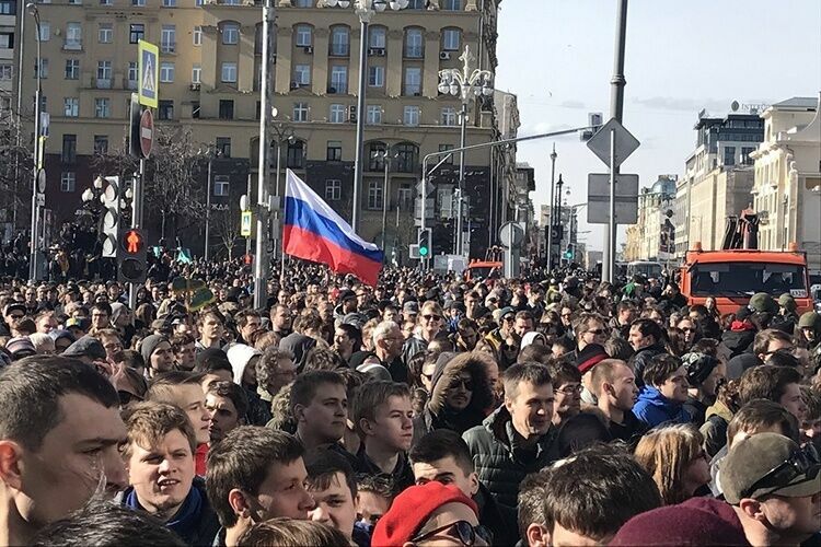 Жителей регионов РФ принуждают идти на антитеррористический митинг