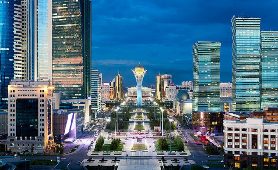 Казахстанцы протестуют из-за переименования Астаны в честь Назарбаева