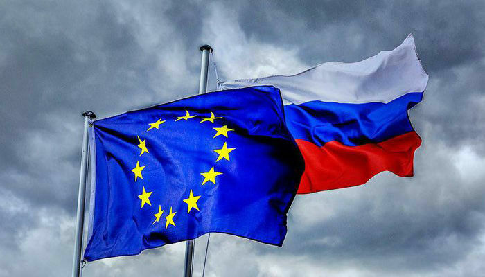 ЕС ввел санкции против восьми россиян