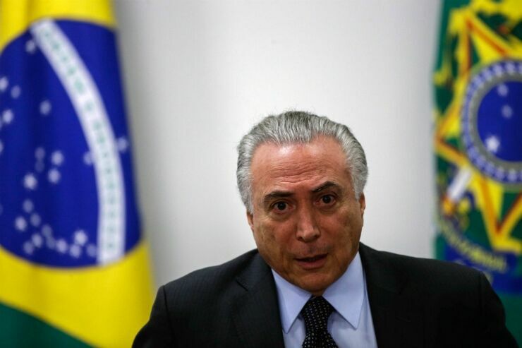 Глава Бразилии призывает спортсменов не бояться вируса Зика