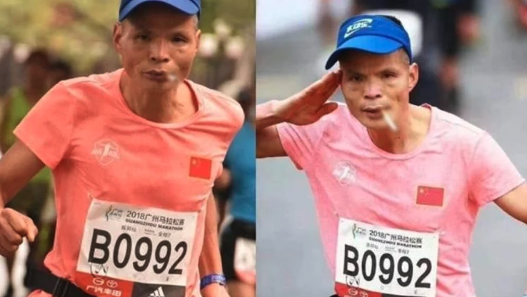 Китайский марафонец прославился, закурив во время забега