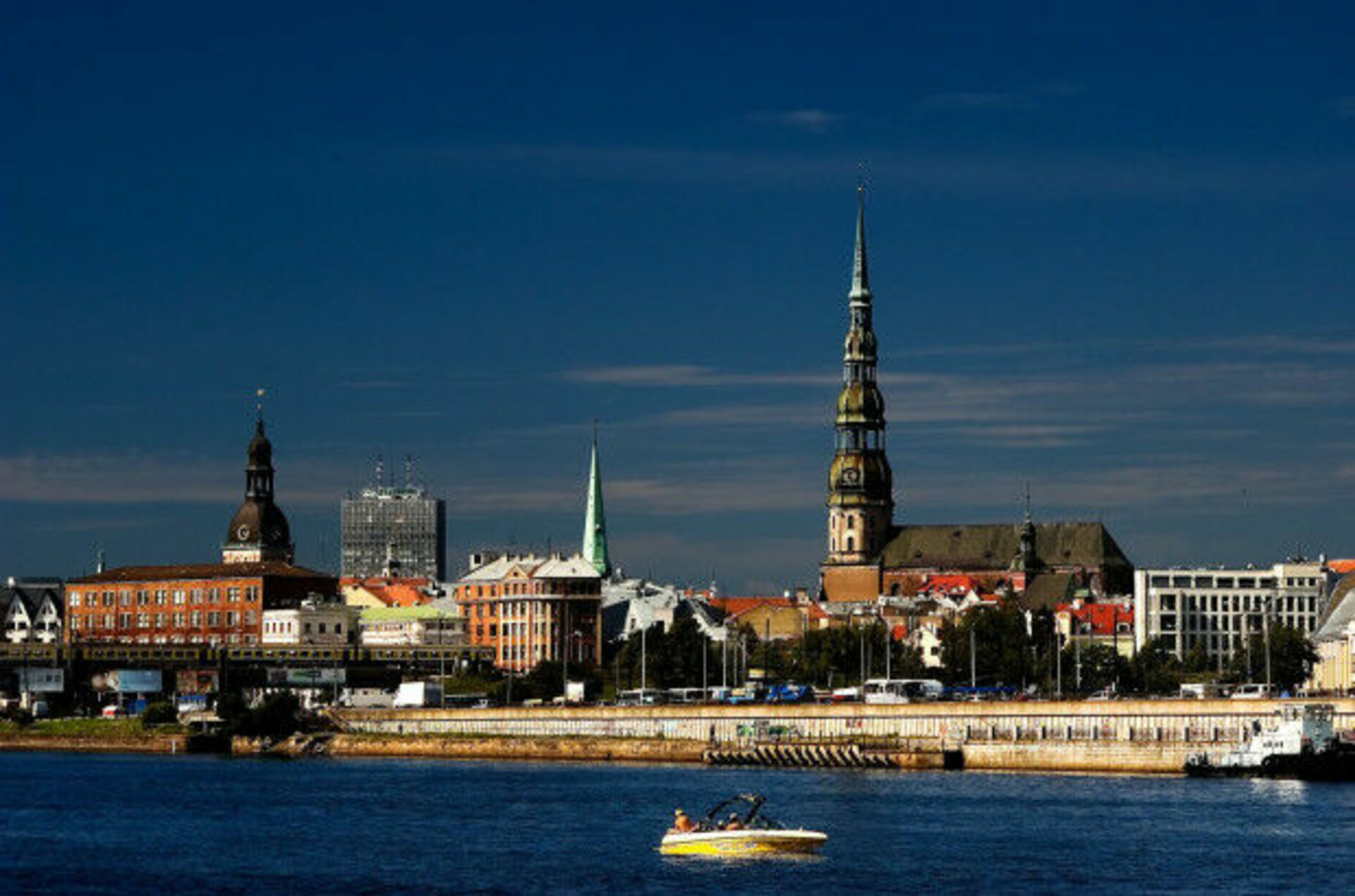 Рига это латвия. Г Рига Латвия. Рига Прибалтика. Рига столица. Столица Эстонии Латвии.