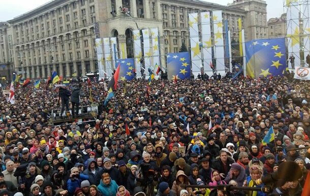 В Киеве продолжаются митинги и шествия