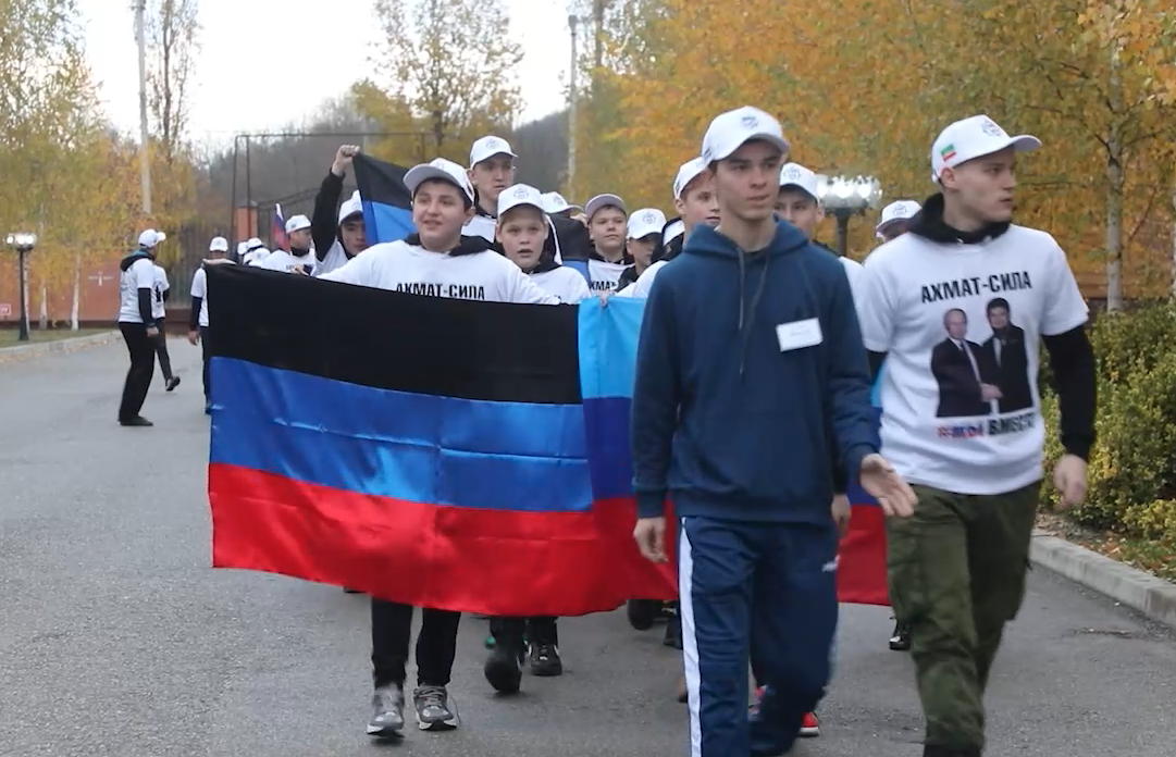 Трудных подростков из Донбасса направили на военно-патриотическое воспитание в Чечню