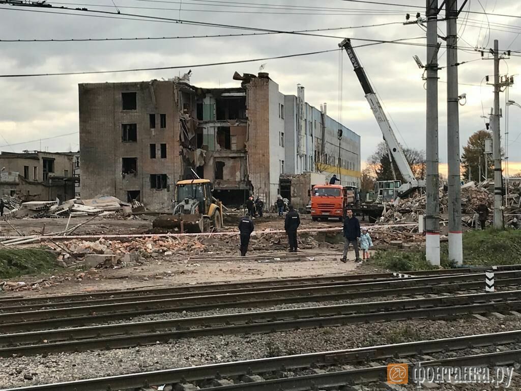 Трое из четырех погибших от взрыва на заводе в Гатчине были мигрантами
