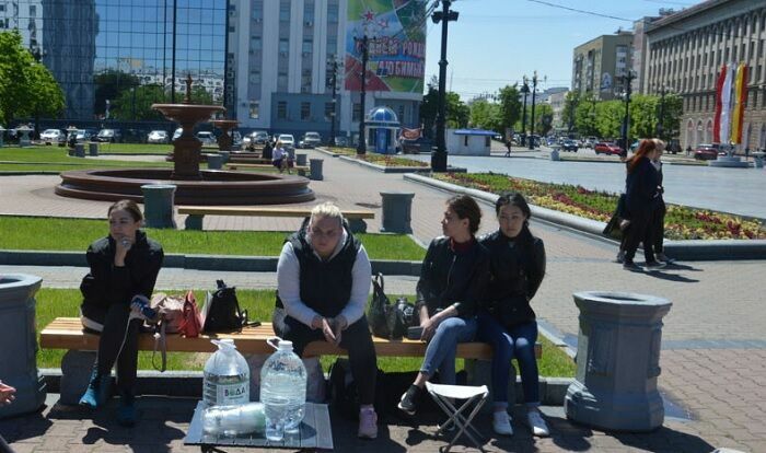 Выпускники детдомов Хабаровска объявили голодовку