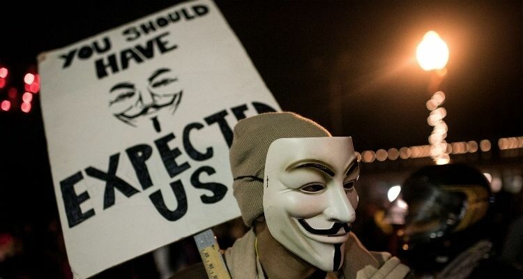 Anonymous объявила войну Турции, обвинив страну в помощи ИГ