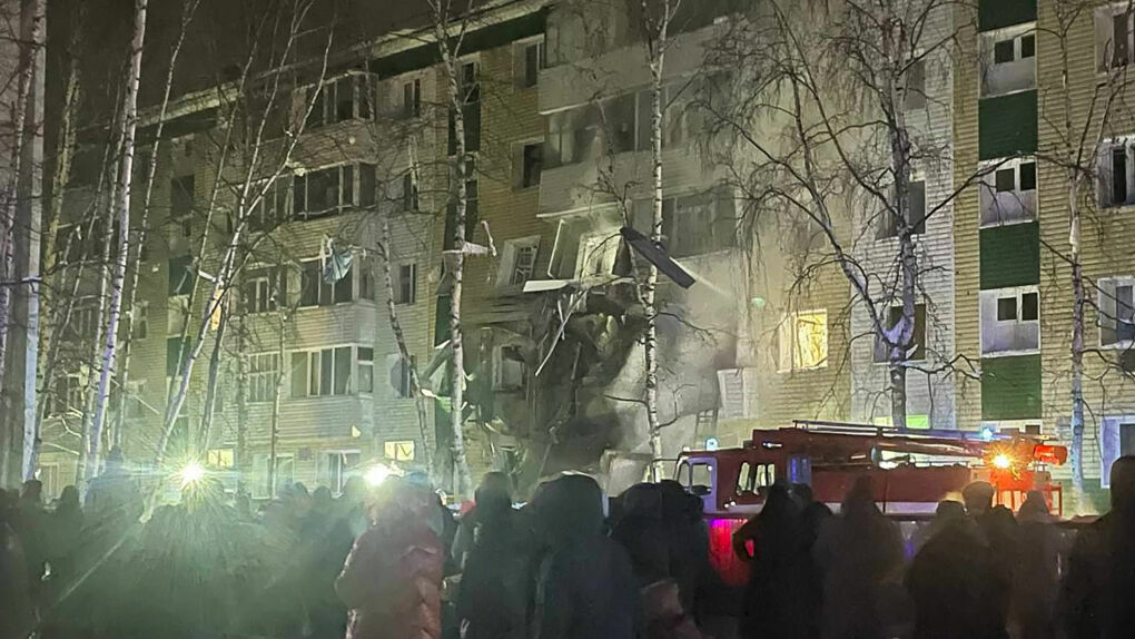 Семьям погибших при взрыве в Нижневартовске обещают выплатить по 1 млн рублей