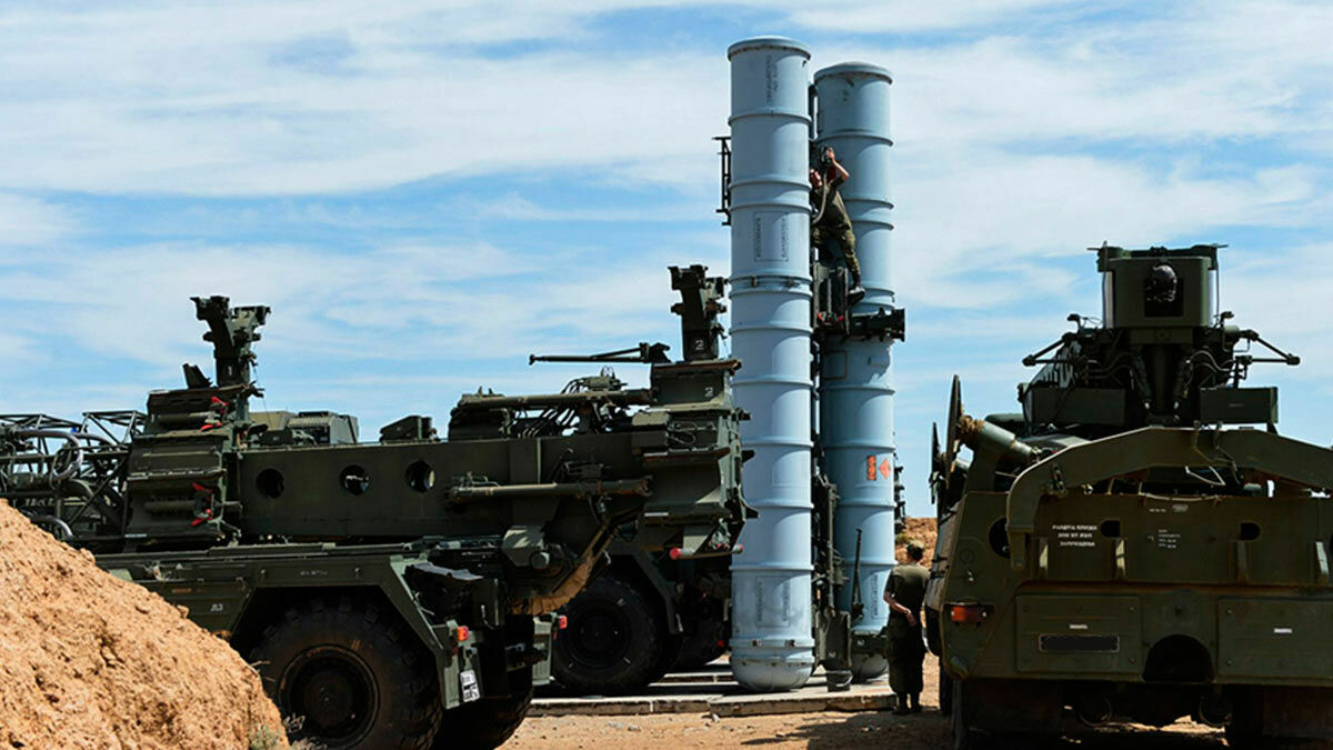 Российским военным передадут более 10 систем С-500 «Прометей»