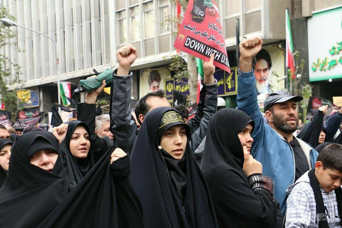 В Тегеране власти обвинили журналистов в разжигании акций протеста по всему Ирану