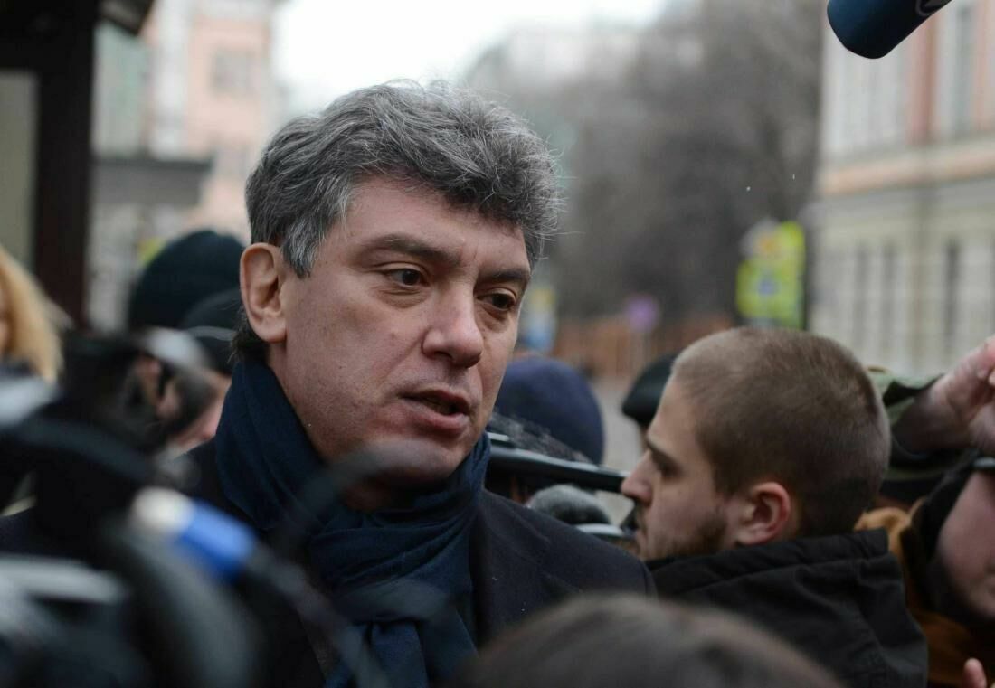 В центре Москвы открывают мемориальную доску Борису Немцову