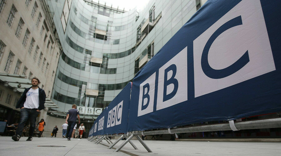 Роскомнадзор проверит BBC.com в ответ на проверку RT британским регулятором