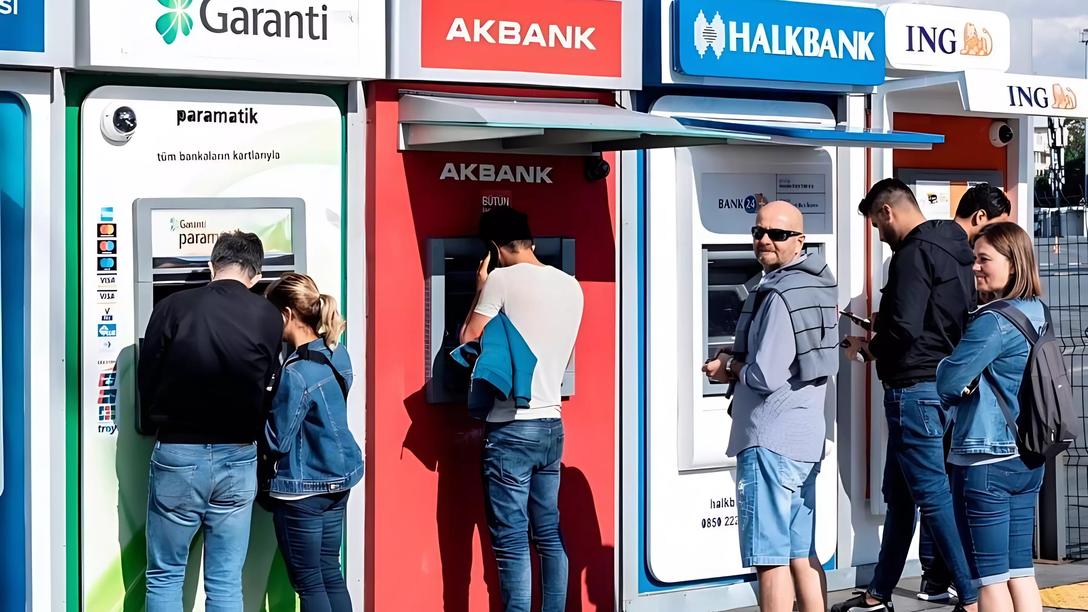 Турецкие банки задерживают платежи россиян
