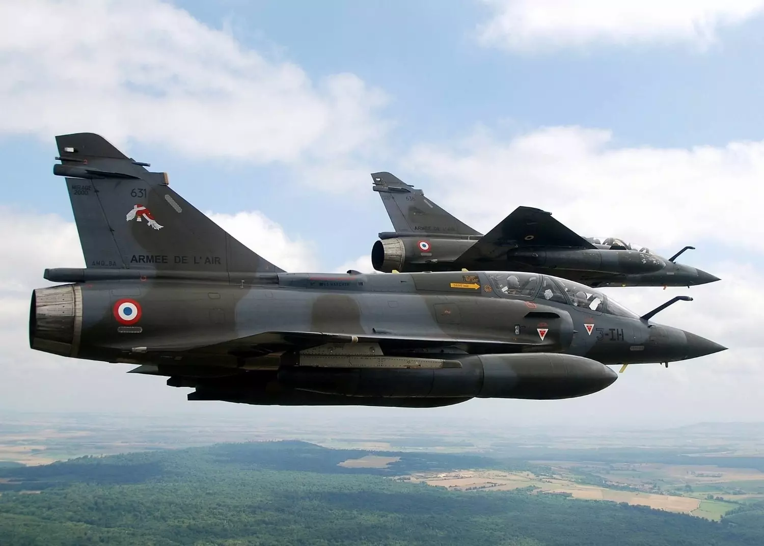 Французские истребители Mirage 2000D тоже собираются разведать, что происходит в России у границ НАТО