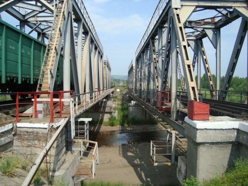 Железнодорожный мост на Транссибе обрушился из-за паводков в Забайкалье