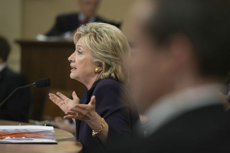 Клинтон 11 часов отвечала на вопросы Конгресса о нападении на консульство США в Бенгази